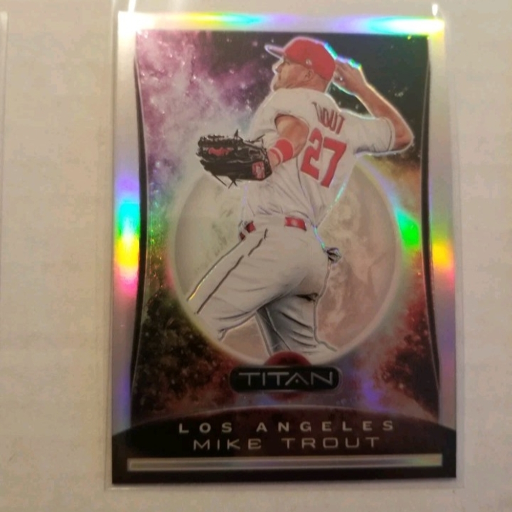 2020 Chronicles Titan Baseball Silver Prizm Mike Trout Parallel Card Angels